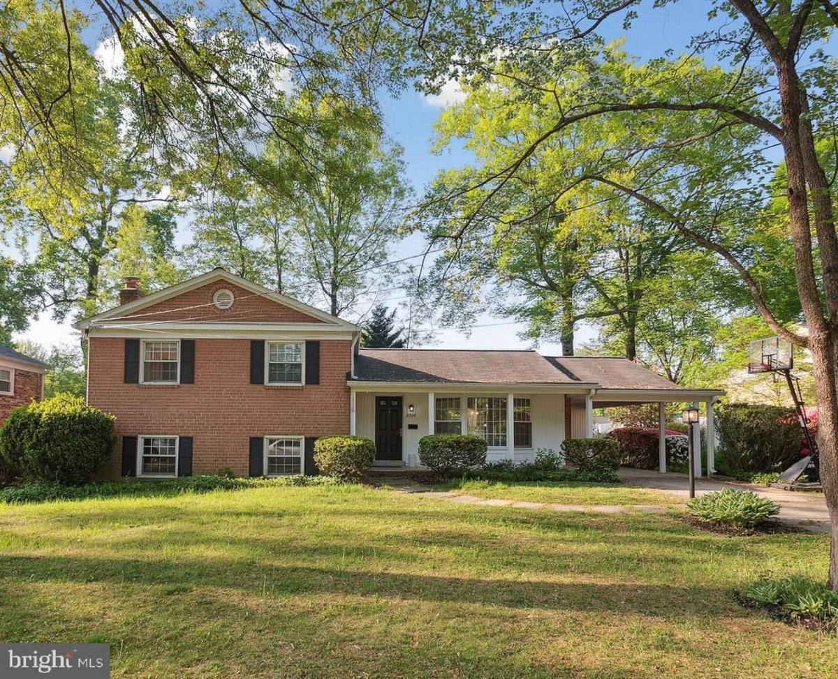 House for rent at 6704 Buttermere Lane, Bethesda, MD 20817