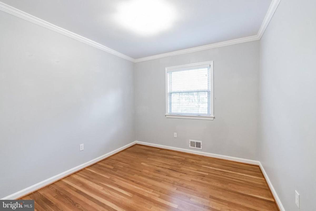 House for rent at 6704 Buttermere Lane, Bethesda, MD 20817