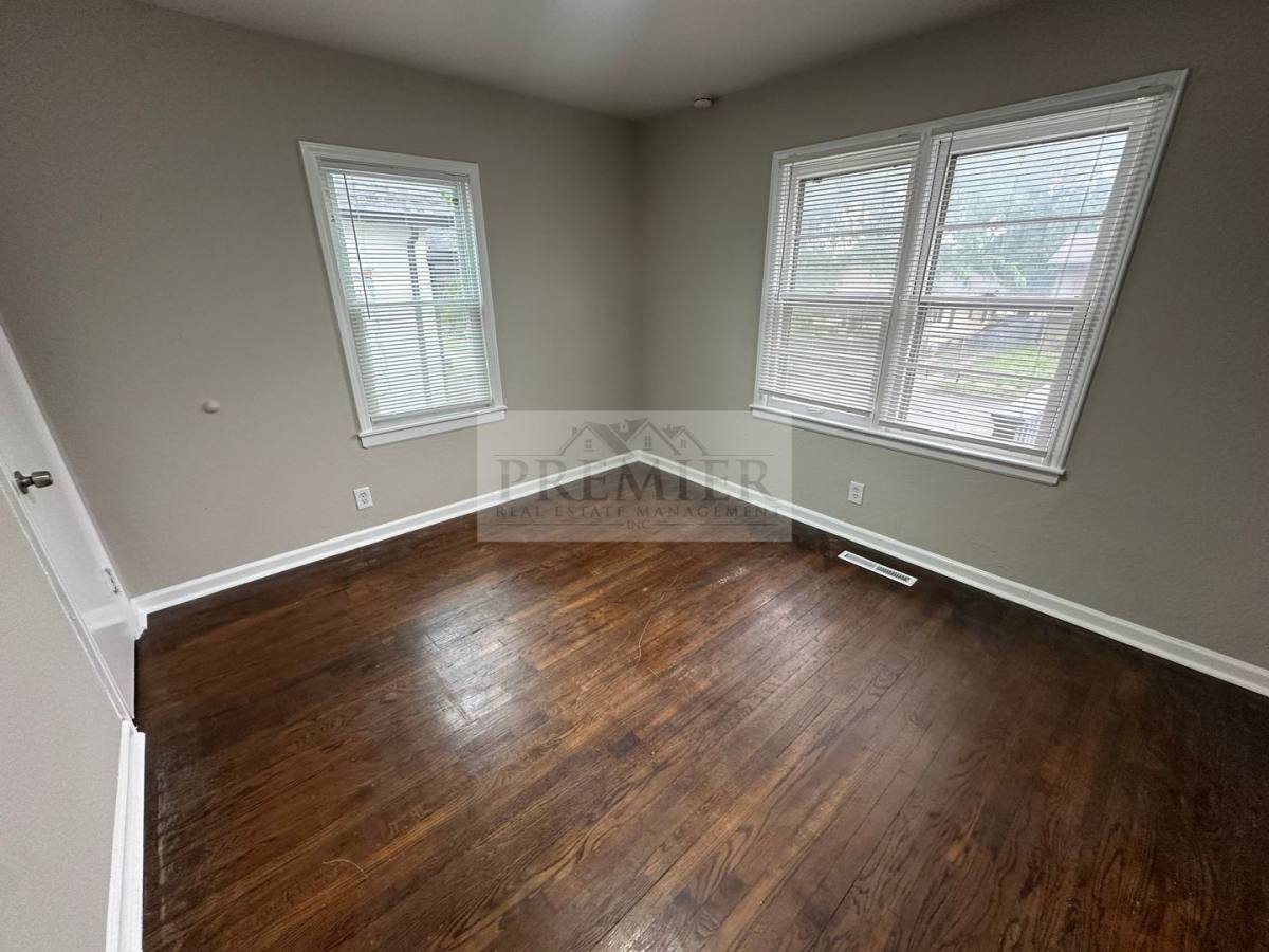 House for rent at 5709 Bales Ave, Kansas City, MO 64130