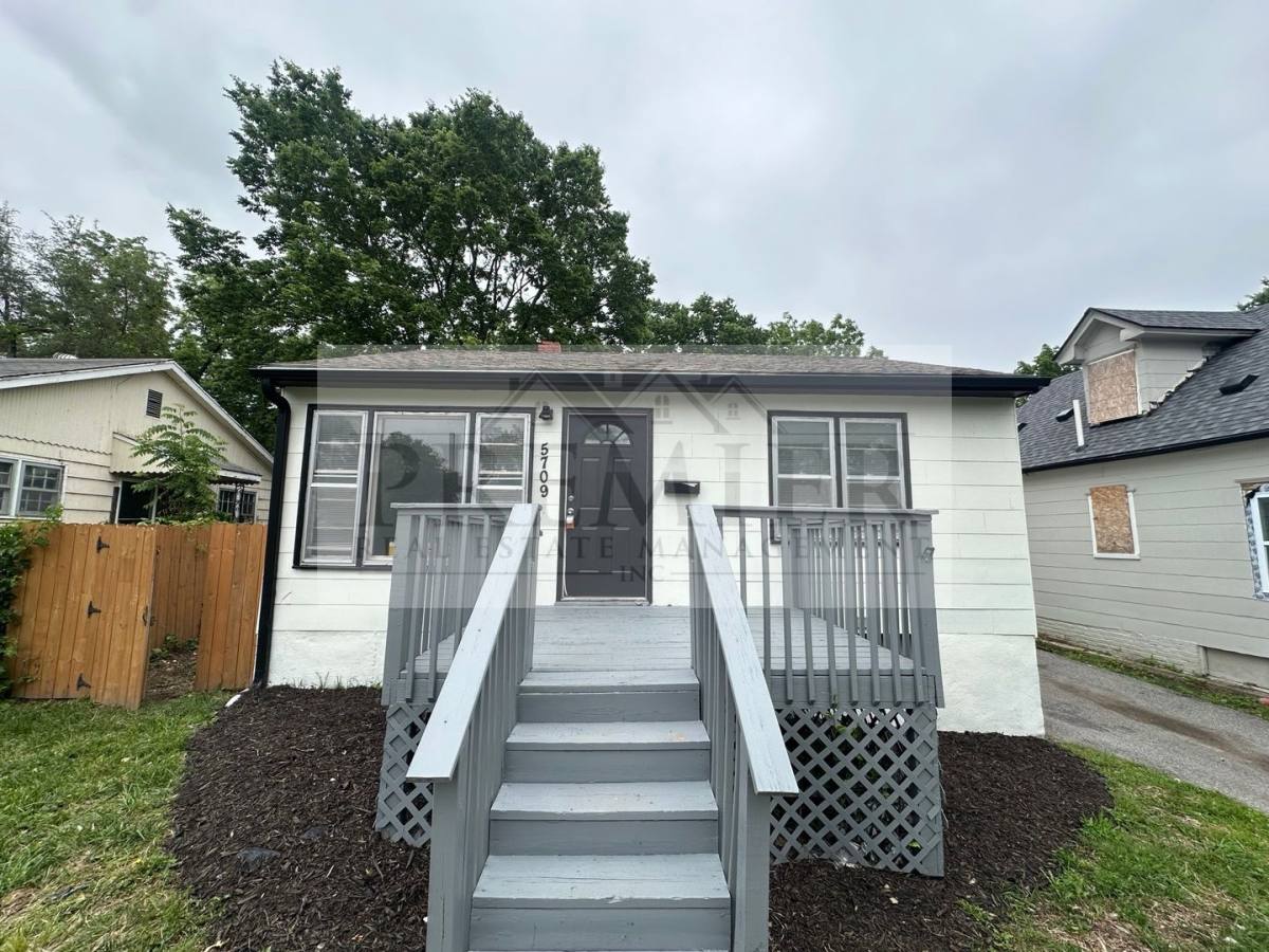 House for rent at 5709 Bales Ave, Kansas City, MO 64130