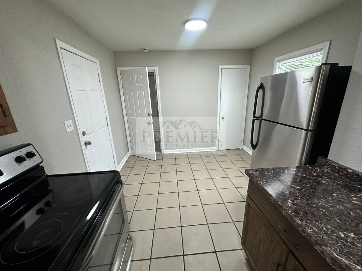 House for rent at 5709 Bales Ave, Kansas City, MO 64130