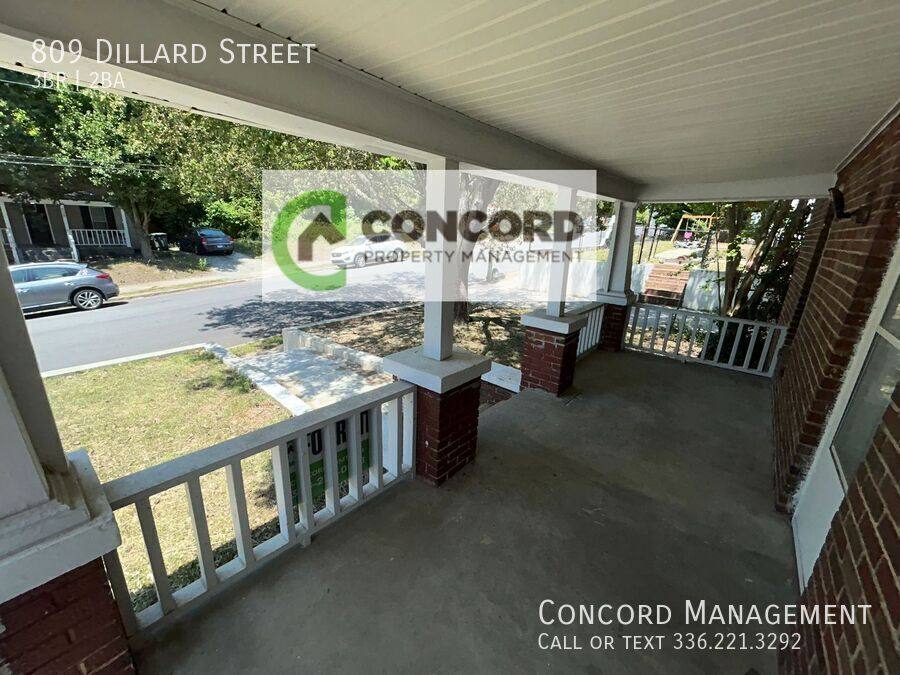 House for rent at 809 Dillard St, Greensboro, NC 27403