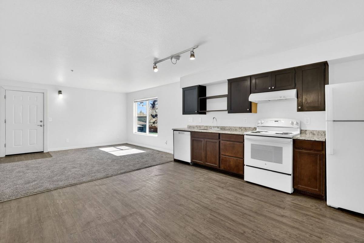 Apartment for rent at 14050 E Burnside St, Portland, OR 97233