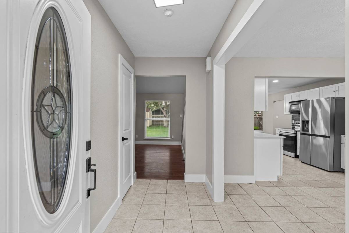 House for rent at 1107 Londonderry Ave, Friendswood, TX 77546