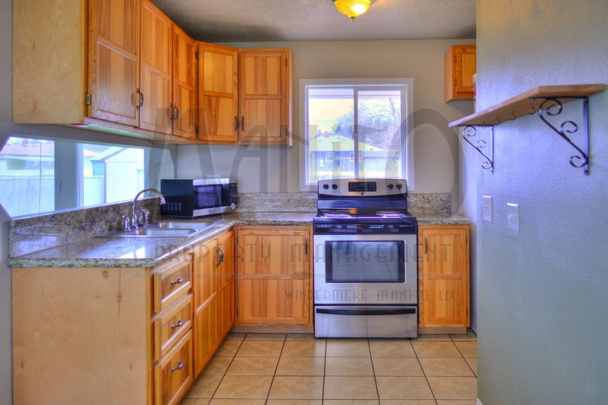 House for rent at 4017 E Grace Ave, Spokane, WA 99217