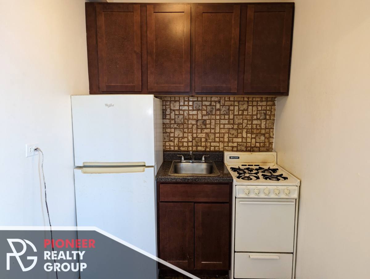 Apartment for rent at 739 W Belmont #409, Chicago, IL 60657