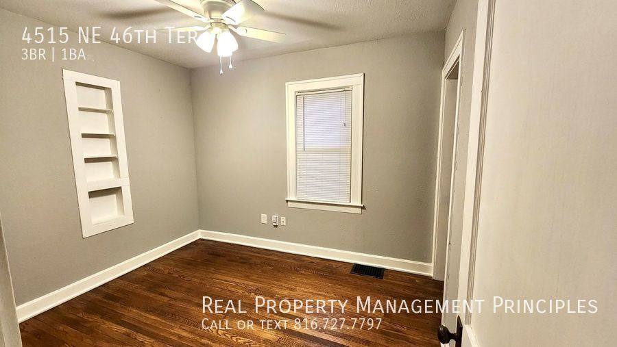 House for rent at 4515 NE 46th Terrace, Kansas City, MO 64117