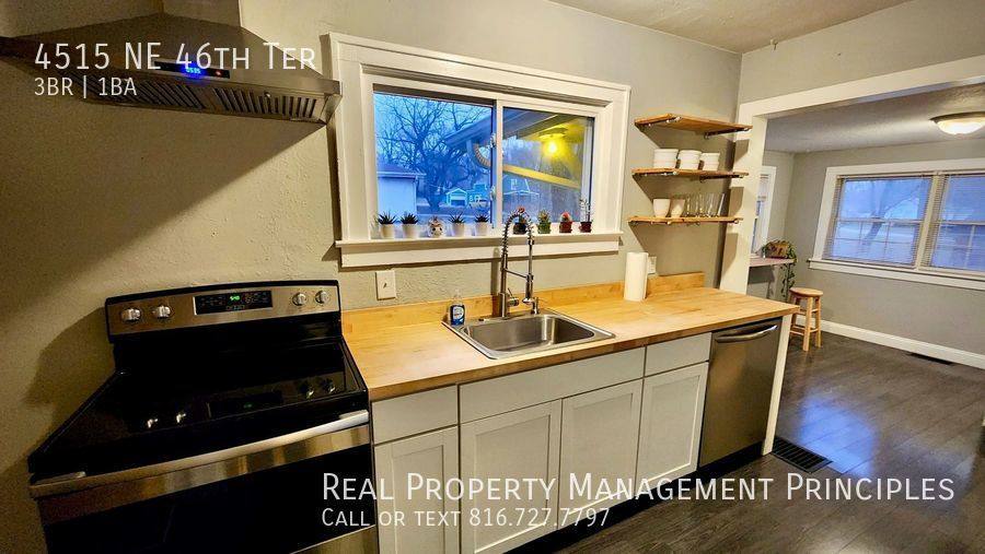 House for rent at 4515 NE 46th Terrace, Kansas City, MO 64117