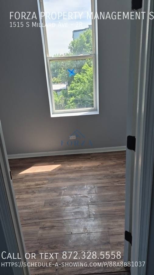 Apartment for rent at 1515 S Millard Ave #2R, Chicago, IL 60623