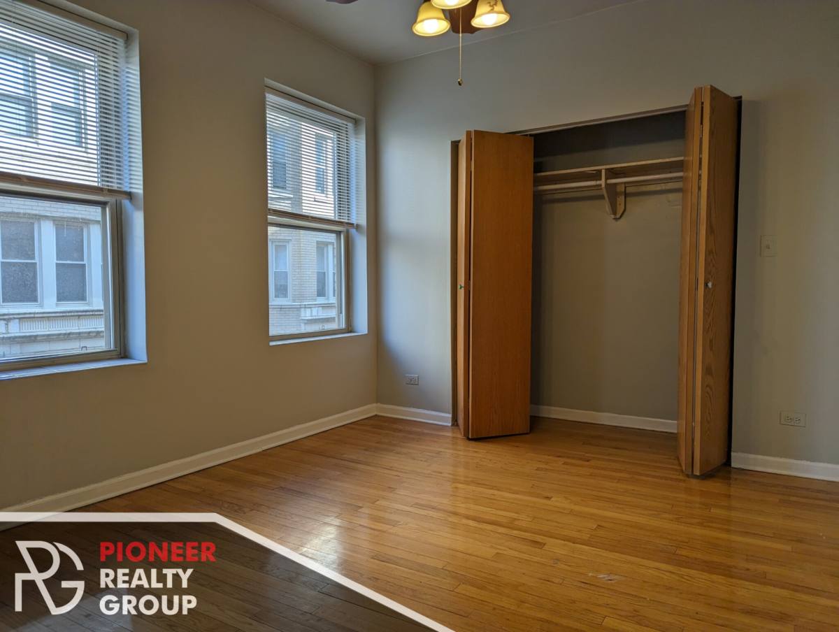 Apartment for rent at 4225 N Paulina #E2, Chicago, IL 60613
