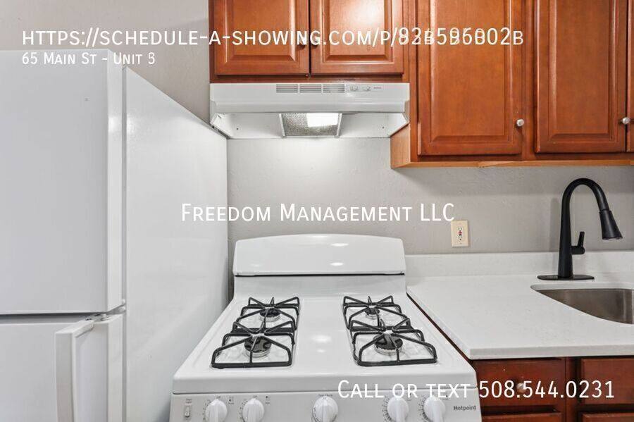 Apartment for rent at 65 Main St #5, Hudson, MA 01749