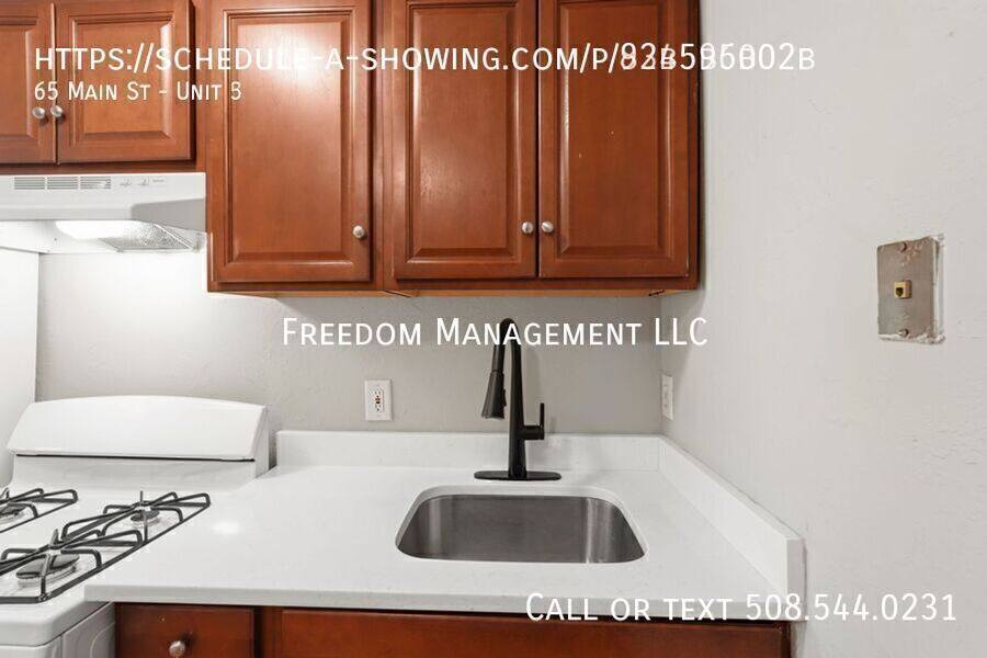 Apartment for rent at 65 Main St #5, Hudson, MA 01749