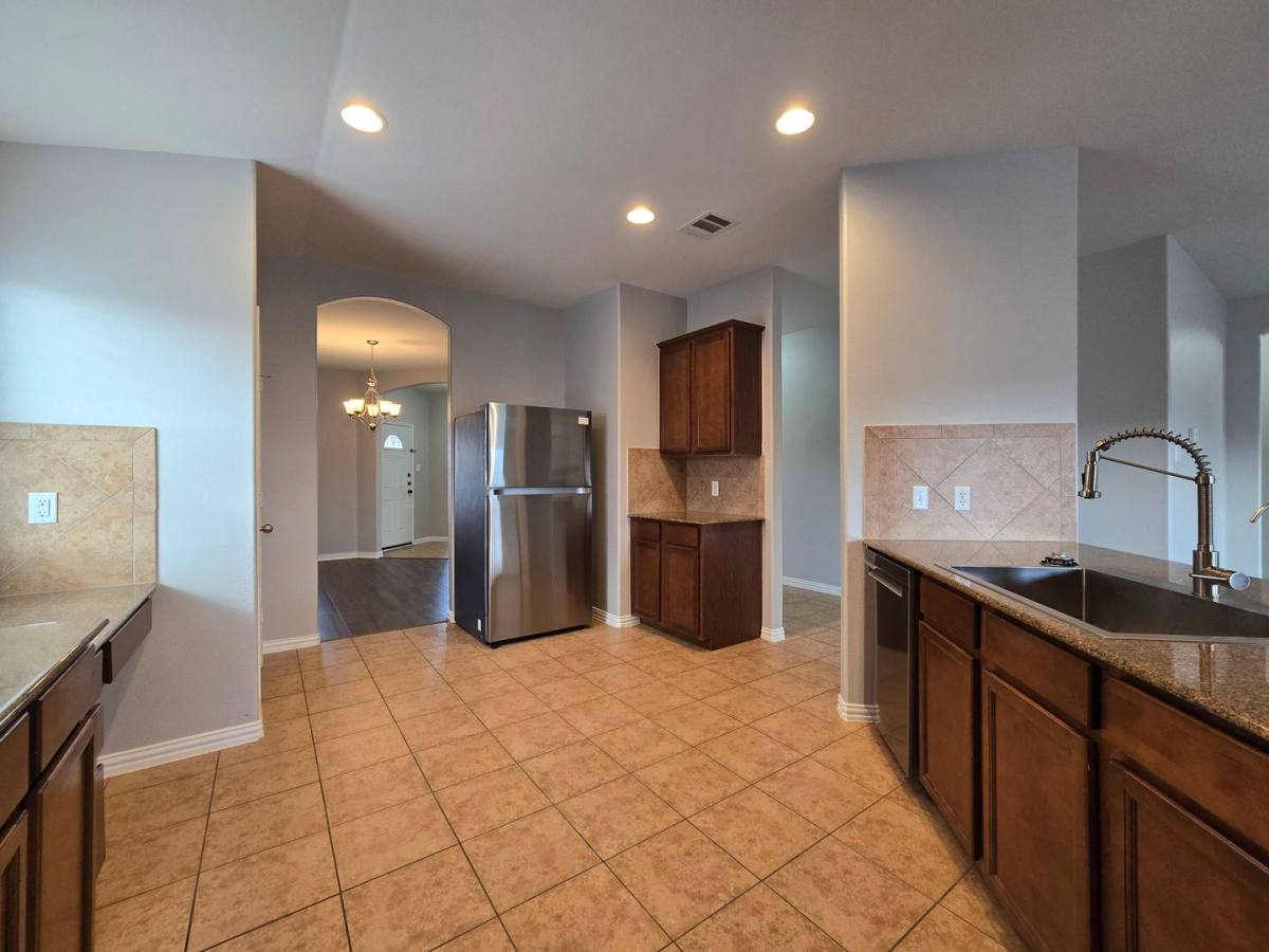 House for rent at 2609 Red Fern Dr, Harker Heights, TX 76548