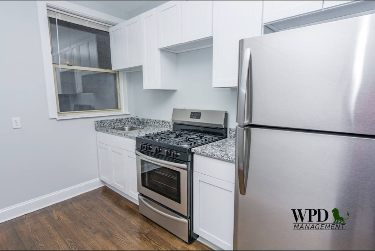 Apartment for rent at 7820 S Cornell, Chicago, IL 60649