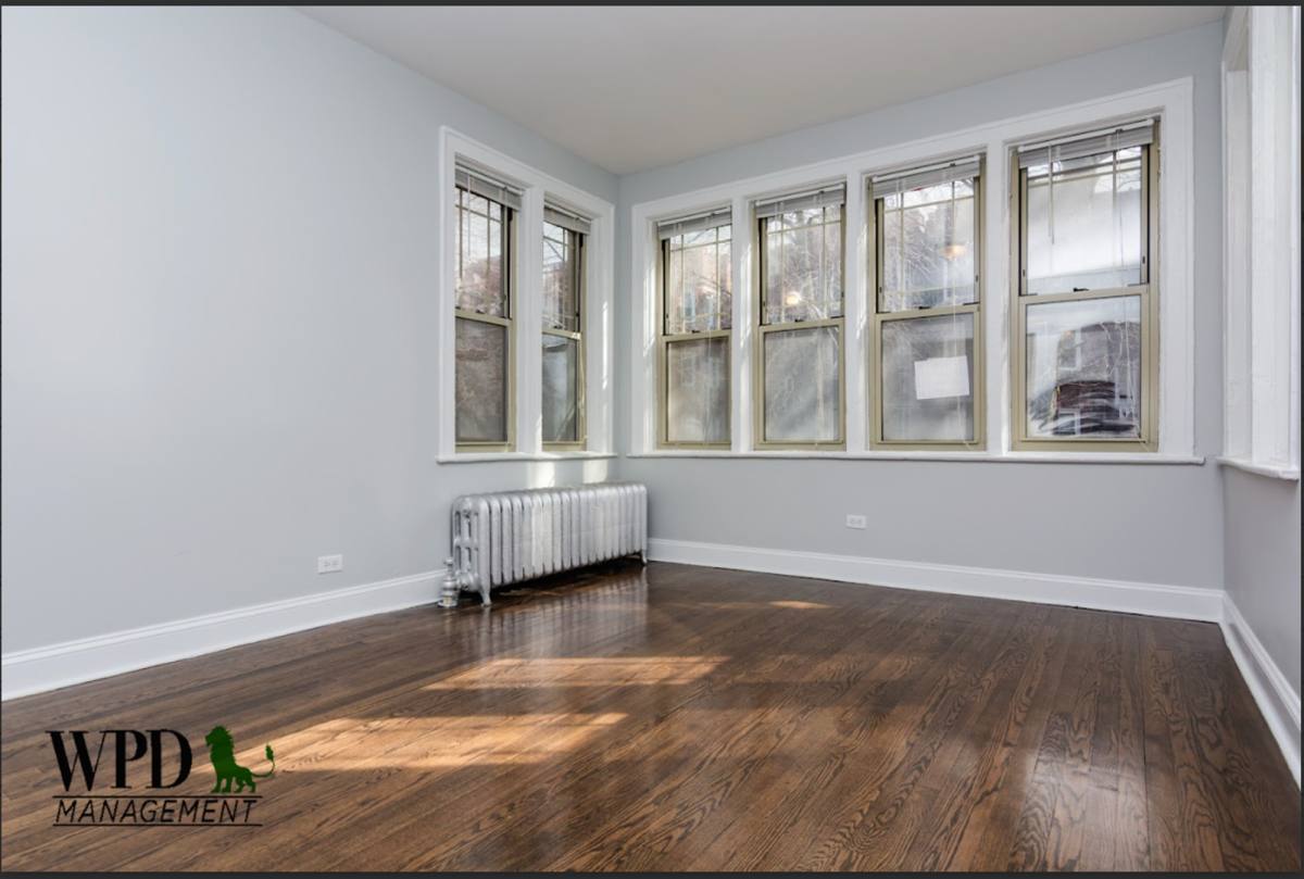 Apartment for rent at 7820 S Cornell, Chicago, IL 60649
