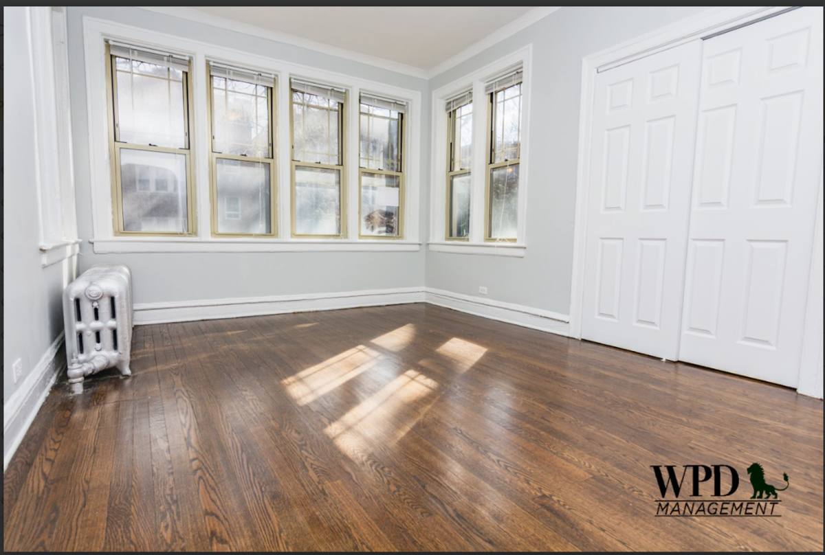 Apartment for rent at 7820 S Cornell, Chicago, IL 60649