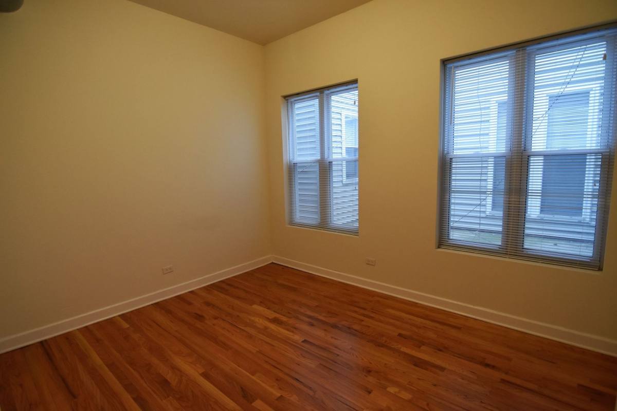 Apartment for rent at 3803-3809 N Broadway #2, Chicago, IL 60613