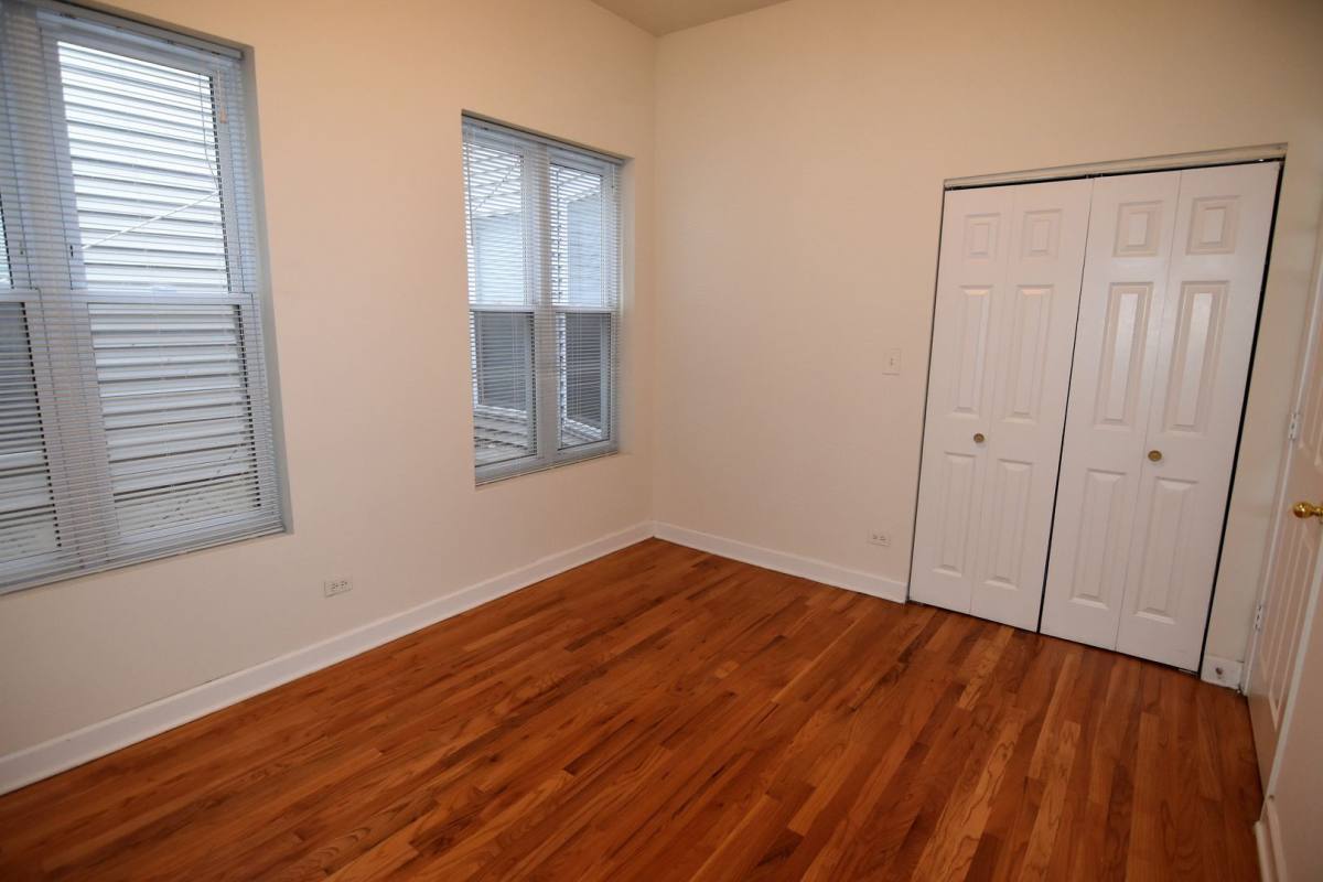 Apartment for rent at 3803-3809 N Broadway #2, Chicago, IL 60613