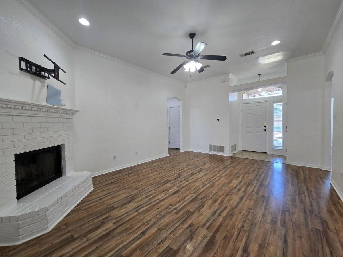 House for rent at 5905 Lolly Loop, Killeen, TX 76542