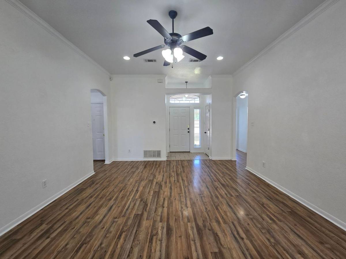 House for rent at 5905 Lolly Loop, Killeen, TX 76542