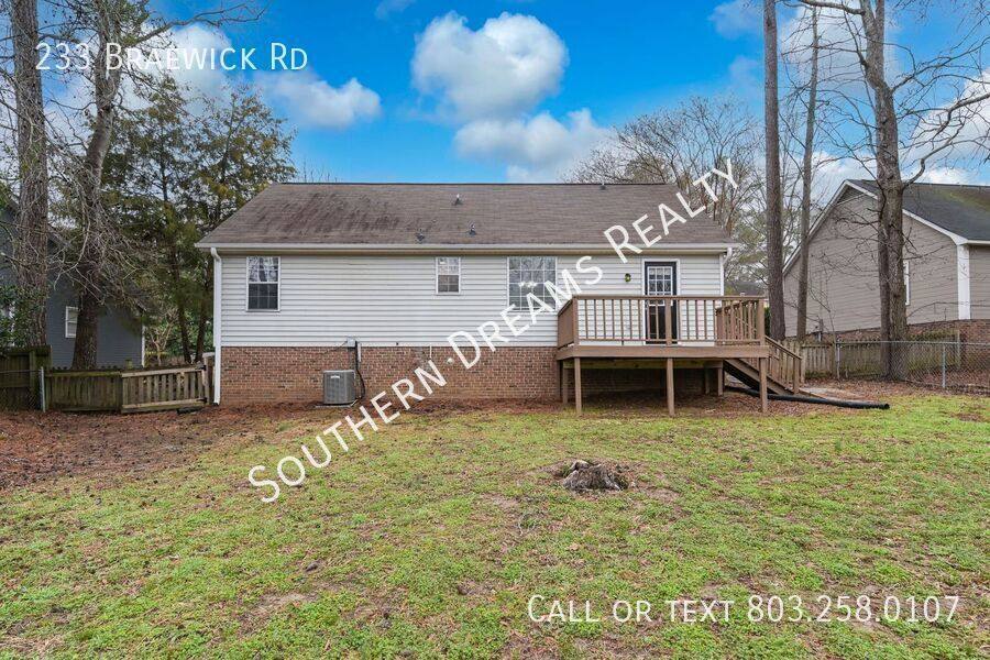 House for rent at 233 Braewick Rd, Columbia, SC 29212