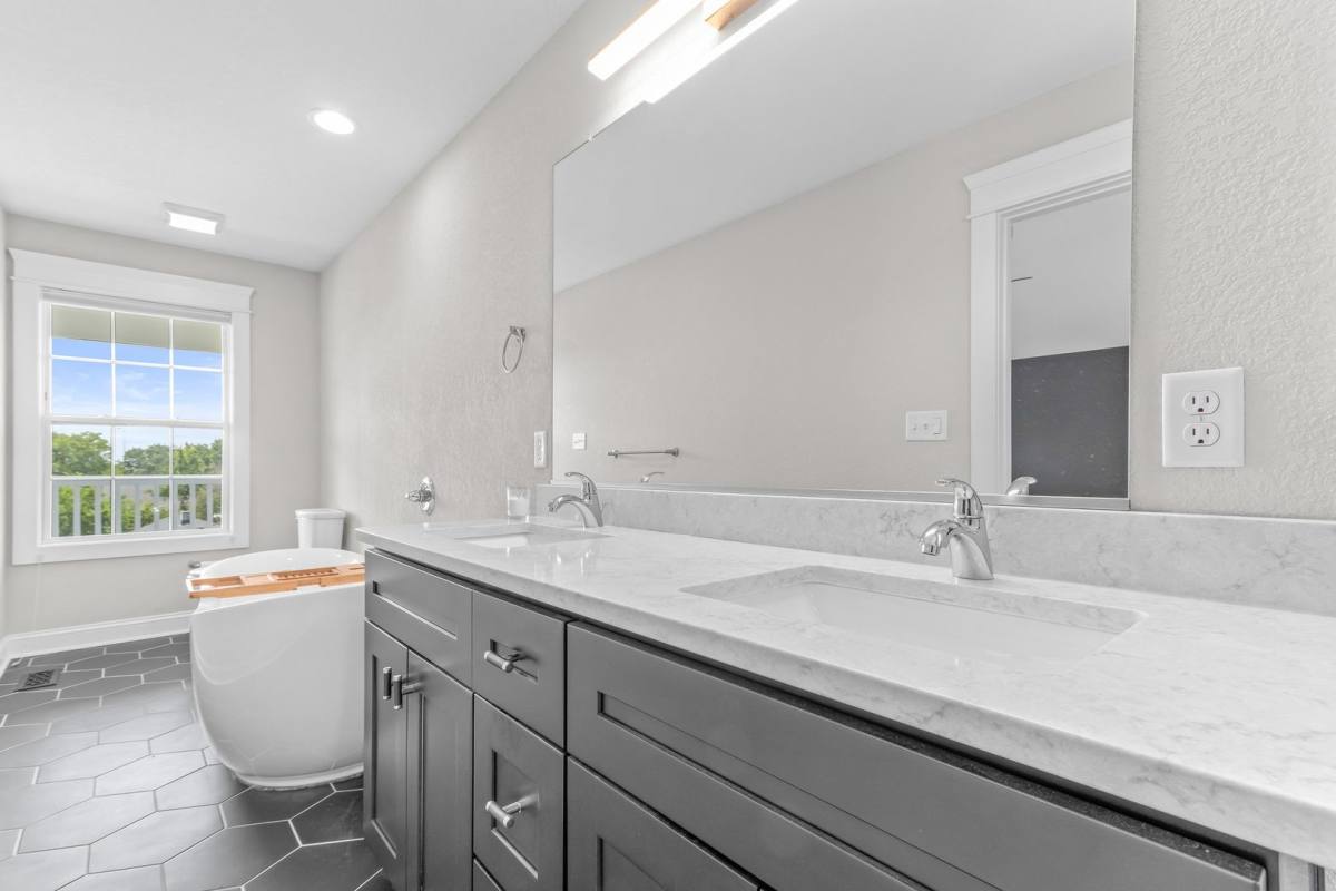 House for rent at 1256 Little Bay Ave, Norfolk, VA 23503