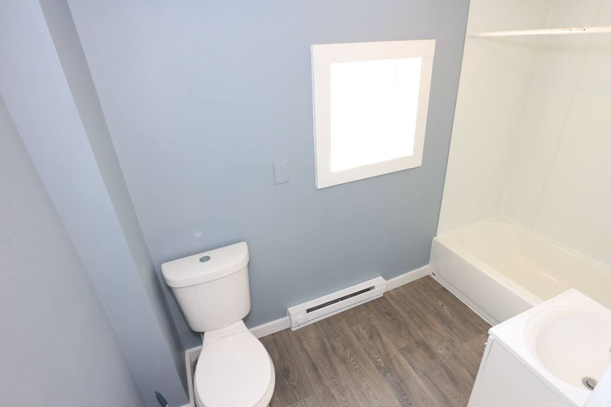 Apartment for rent at 455 E Barner St, Frankfort, IN 46041