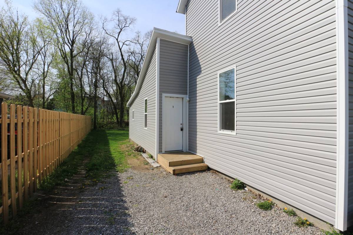 Apartment for rent at 455 E Barner St, Frankfort, IN 46041