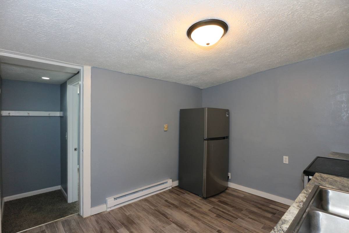 Apartment for rent at 455 E Barner St, Frankfort, IN 46041