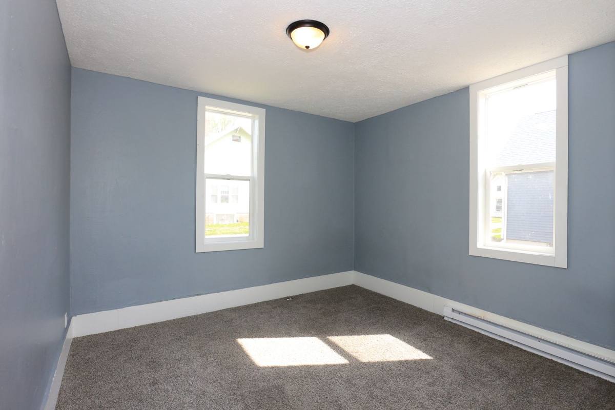 Apartment for rent at 455 E Barner St, Frankfort, IN 46041