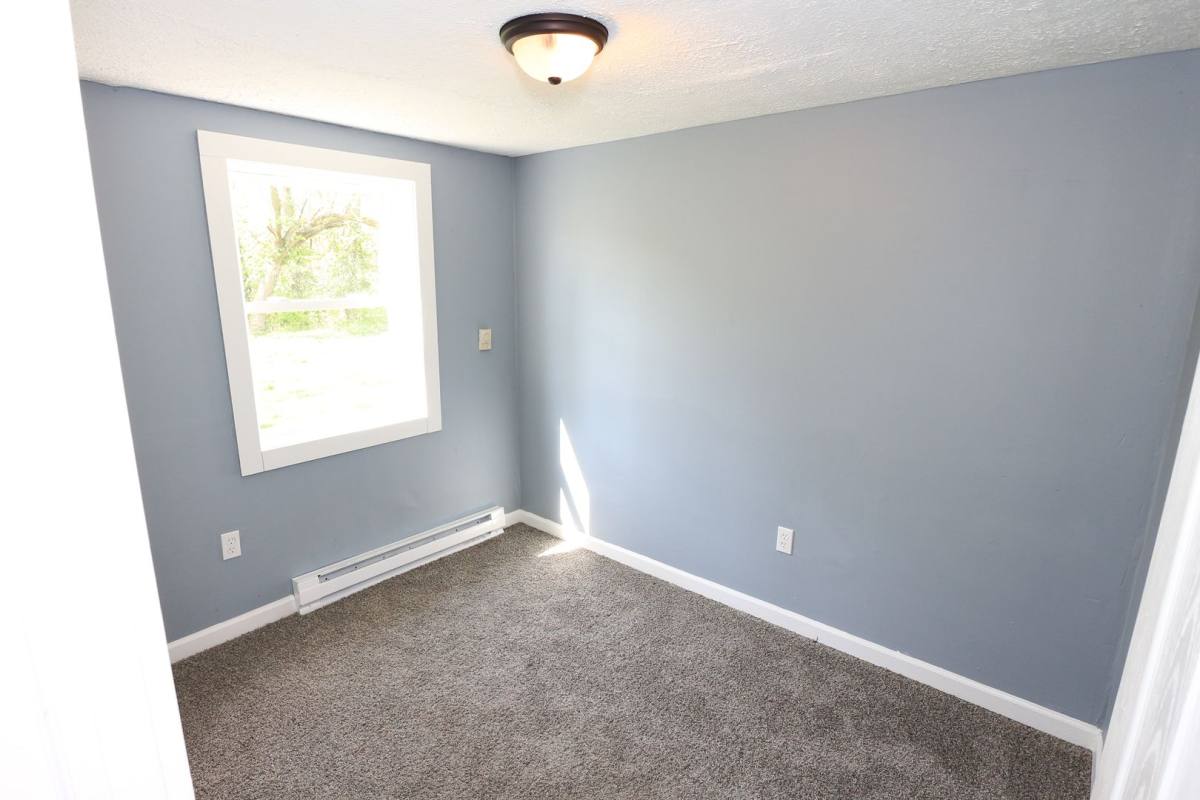 Apartment for rent at 455 E Barner St, Frankfort, IN 46041