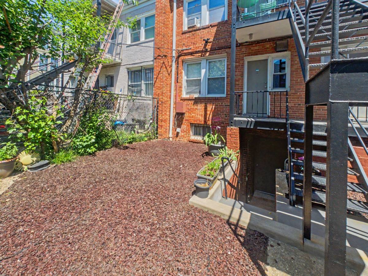 Apartment for rent at 3542 6th St NW, Washington, DC 20010