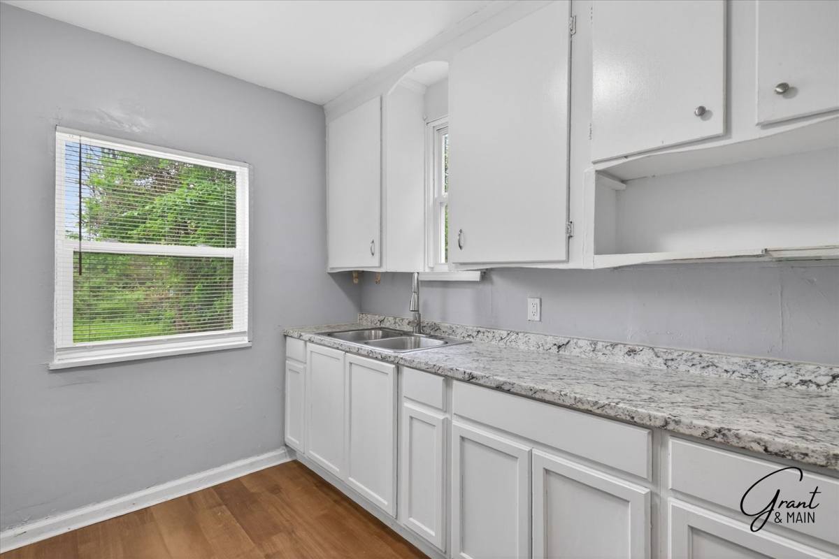 House for rent at 10644 Stratman, Detroit, MI 48224