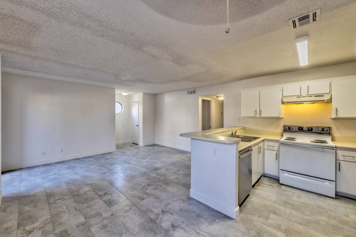 Condo for rent at 2977 Juniper Hills Blvd, Las Vegas, NV 89142