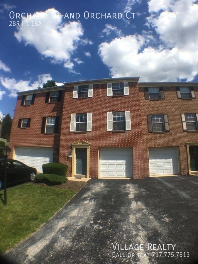 Townhouse for rent at 306 Orchard Court, Red Lion, PA 17356