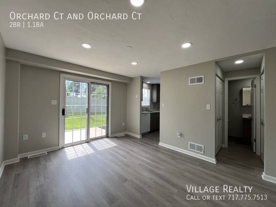 Townhouse for rent at 306 Orchard Court, Red Lion, PA 17356