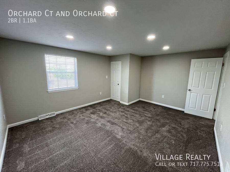 Townhouse for rent at 306 Orchard Court, Red Lion, PA 17356