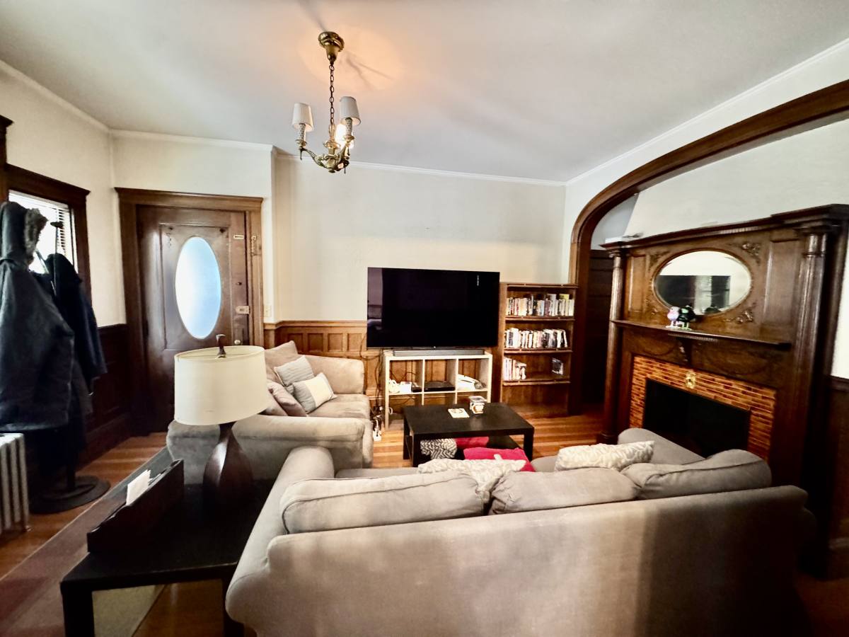 Apartment for rent at 16 Kenwood #1, Brookline, MA 02446