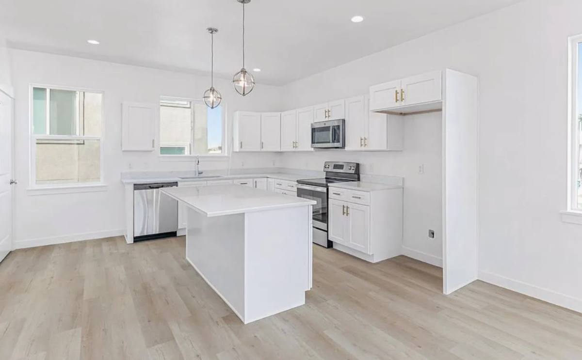 Apartment for rent at 476 S 680 E, American Fork, UT 84003