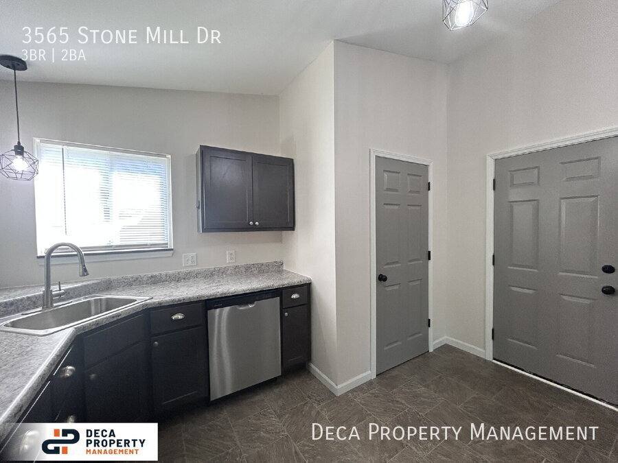 House for rent at 3565 Stone Mill Dr, Arnold, MO 63010