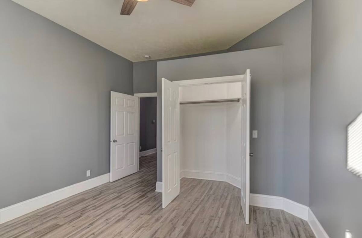 Apartment for rent at 534 S 30th St, Omaha, NE 68105