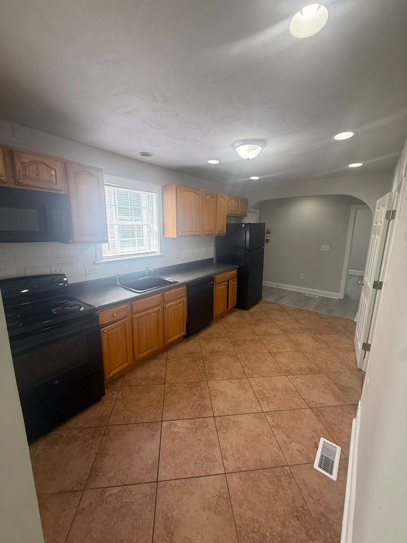 House for rent at 211 E 13th St, Richmond, VA 23224