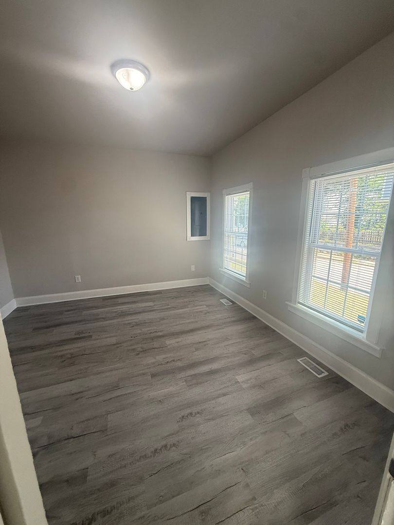 House for rent at 211 E 13th St, Richmond, VA 23224