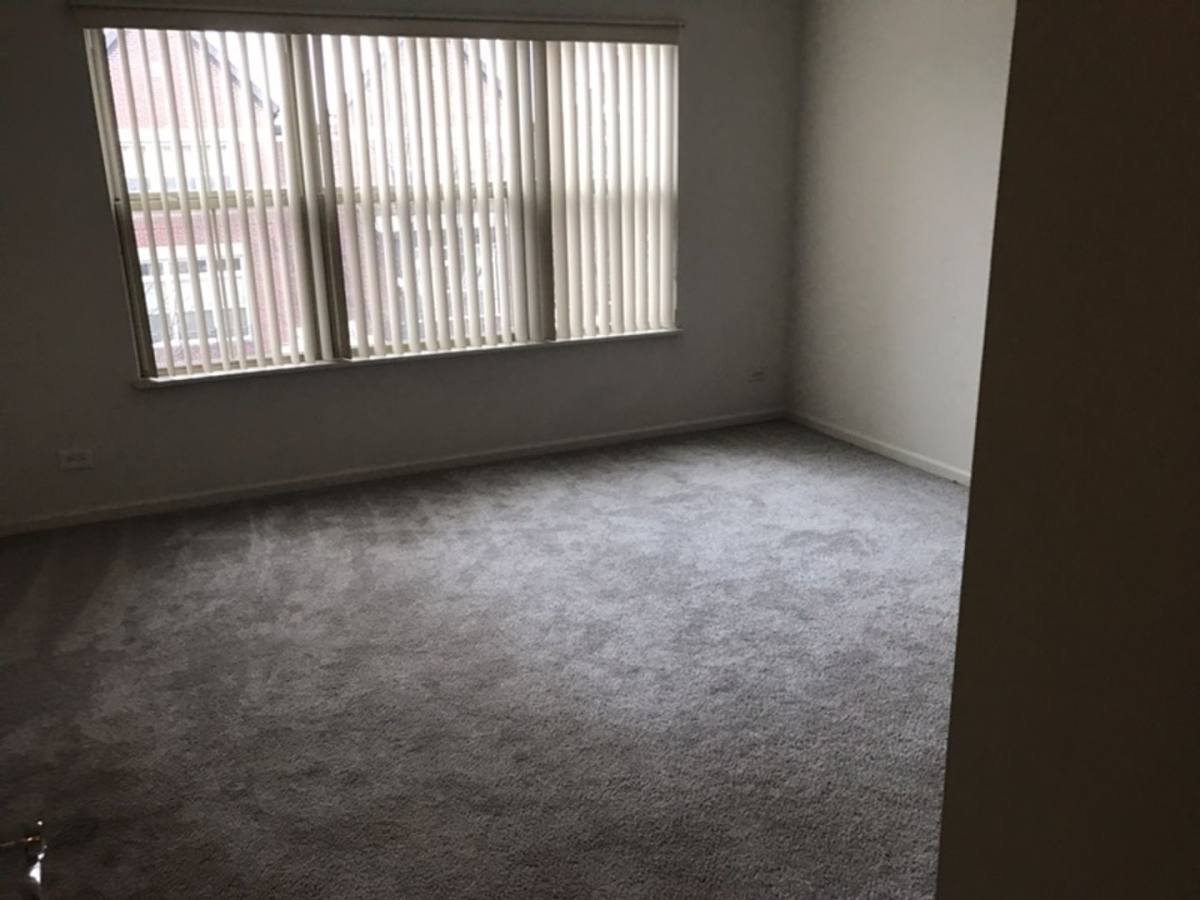 Townhouse for rent at 717 N Keystone Lane, Vernon Hills, IL 60061