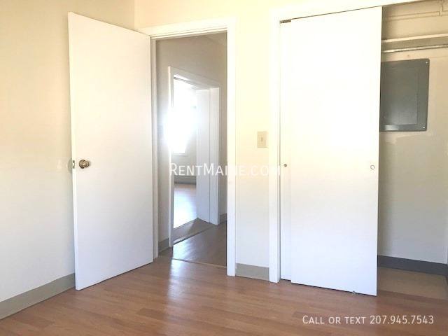 Apartment for rent at 2412 Western Ave #Q, Hampden, ME 04444