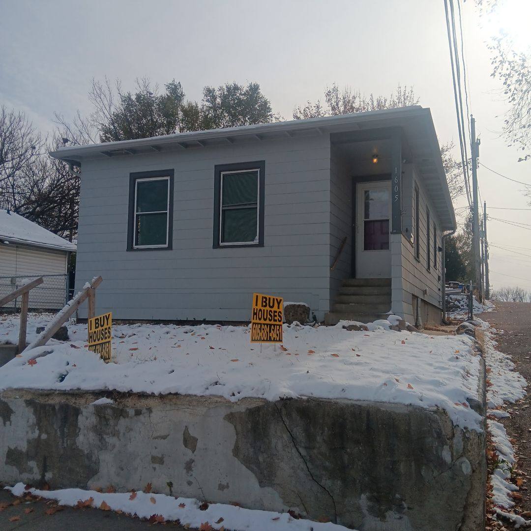 House for rent at 1605 W 10th St, Sioux Falls, SD 57104