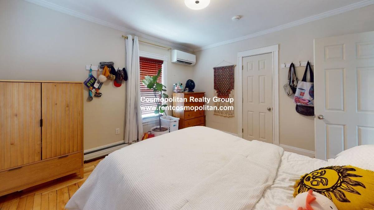 House for rent at 41 Winchester St, Medford, MA 02155