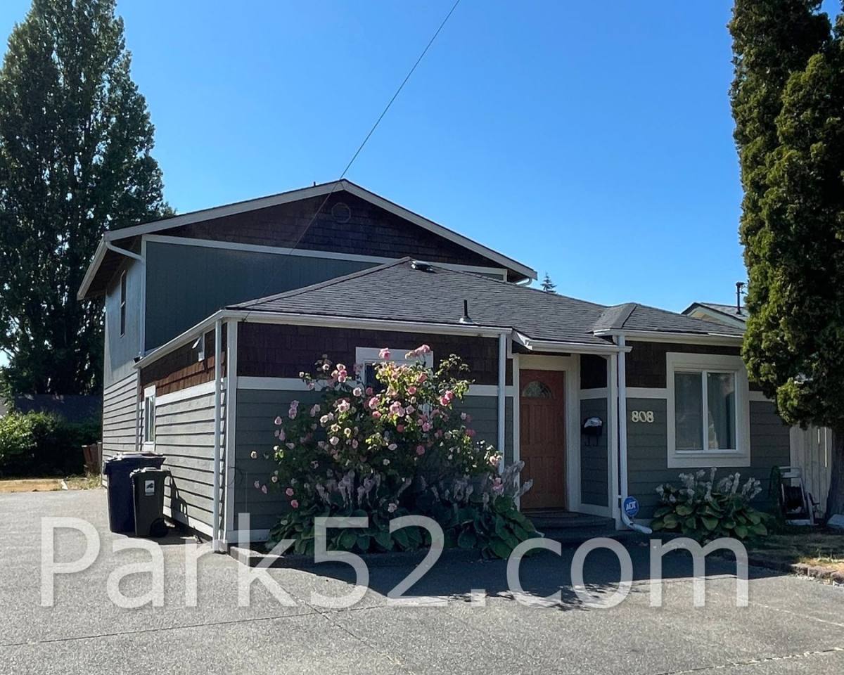 House for rent at 808 S Oxford St, Tacoma, WA 98465