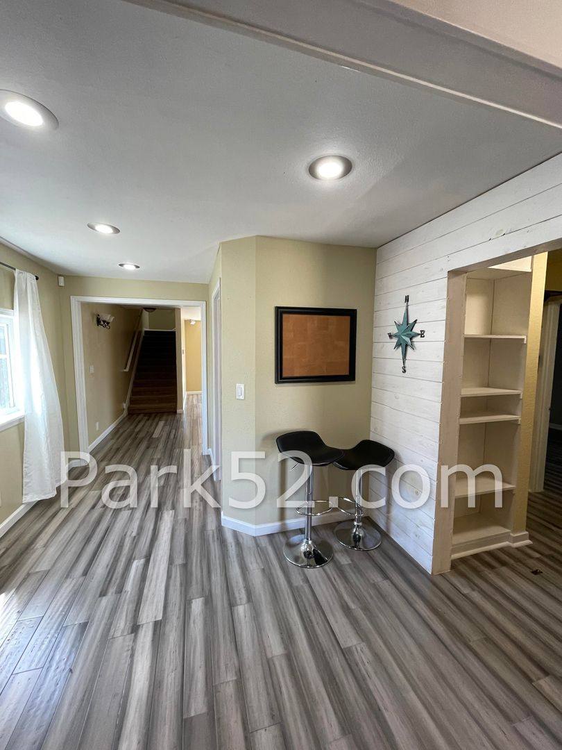House for rent at 808 S Oxford St, Tacoma, WA 98465