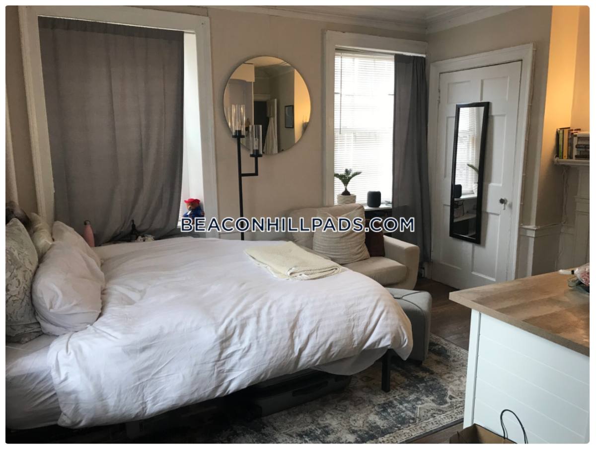 Apartment for rent at 58 Anderson St #4, Boston, MA 02114